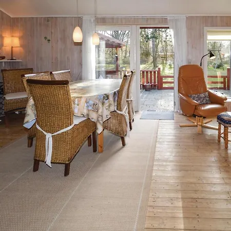 Tatil Evi Three-bedroom Holiday In Rødby