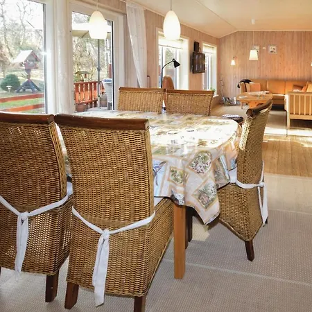 Tatil Evi Three-bedroom Holiday In